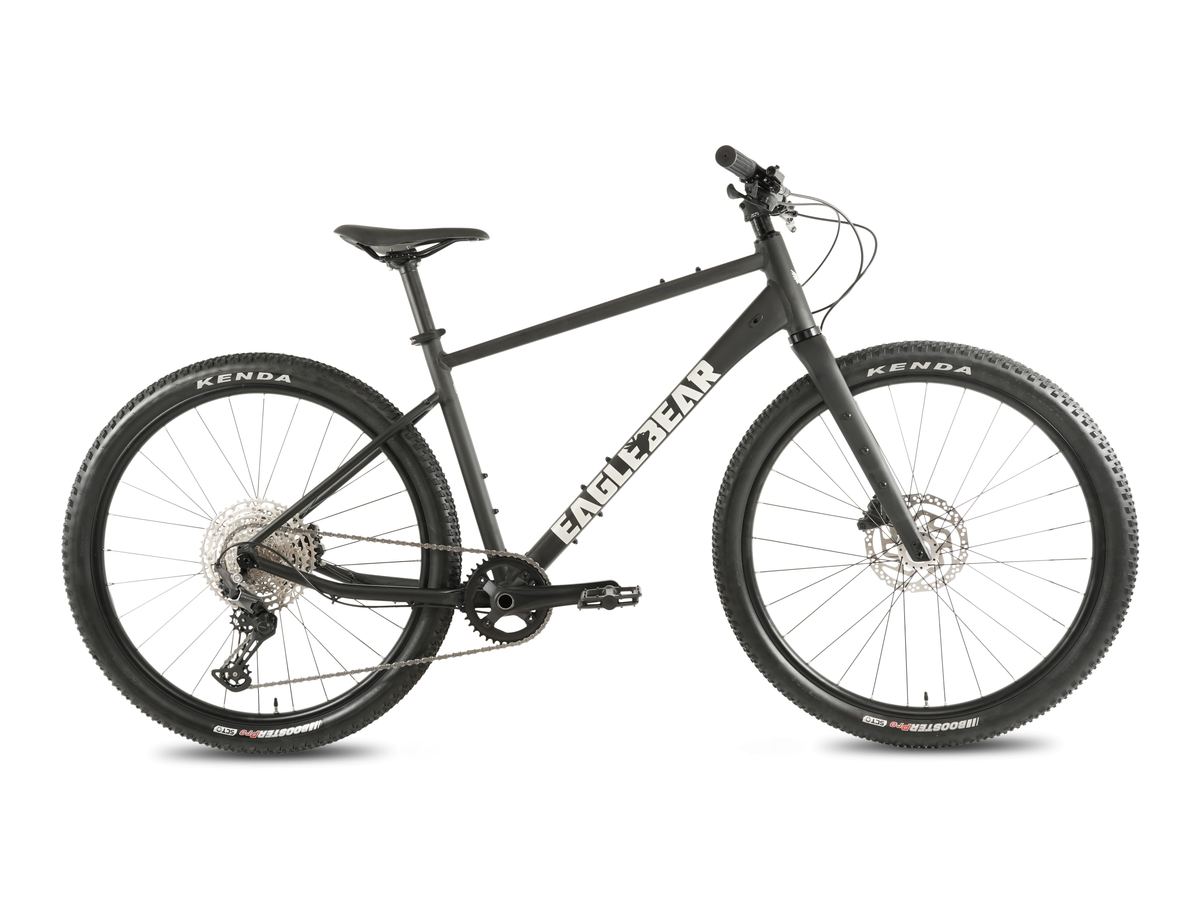 Black Trail // Outlet / Medium / Like New